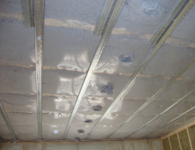Sprayed insulation